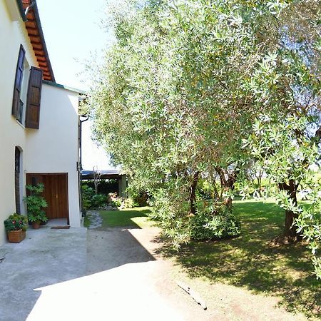 Casa Romana В'яреджо Екстер'єр фото